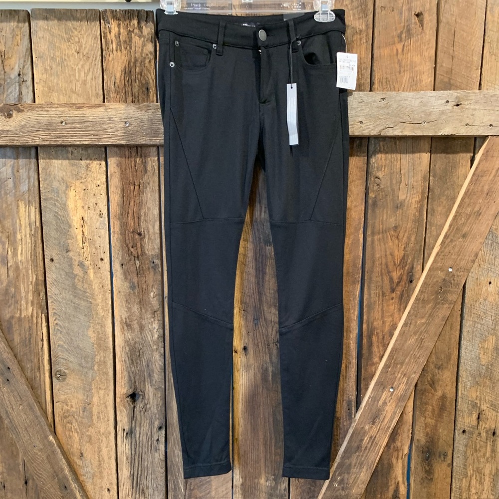 NWT Nordstrom Black Jeggings